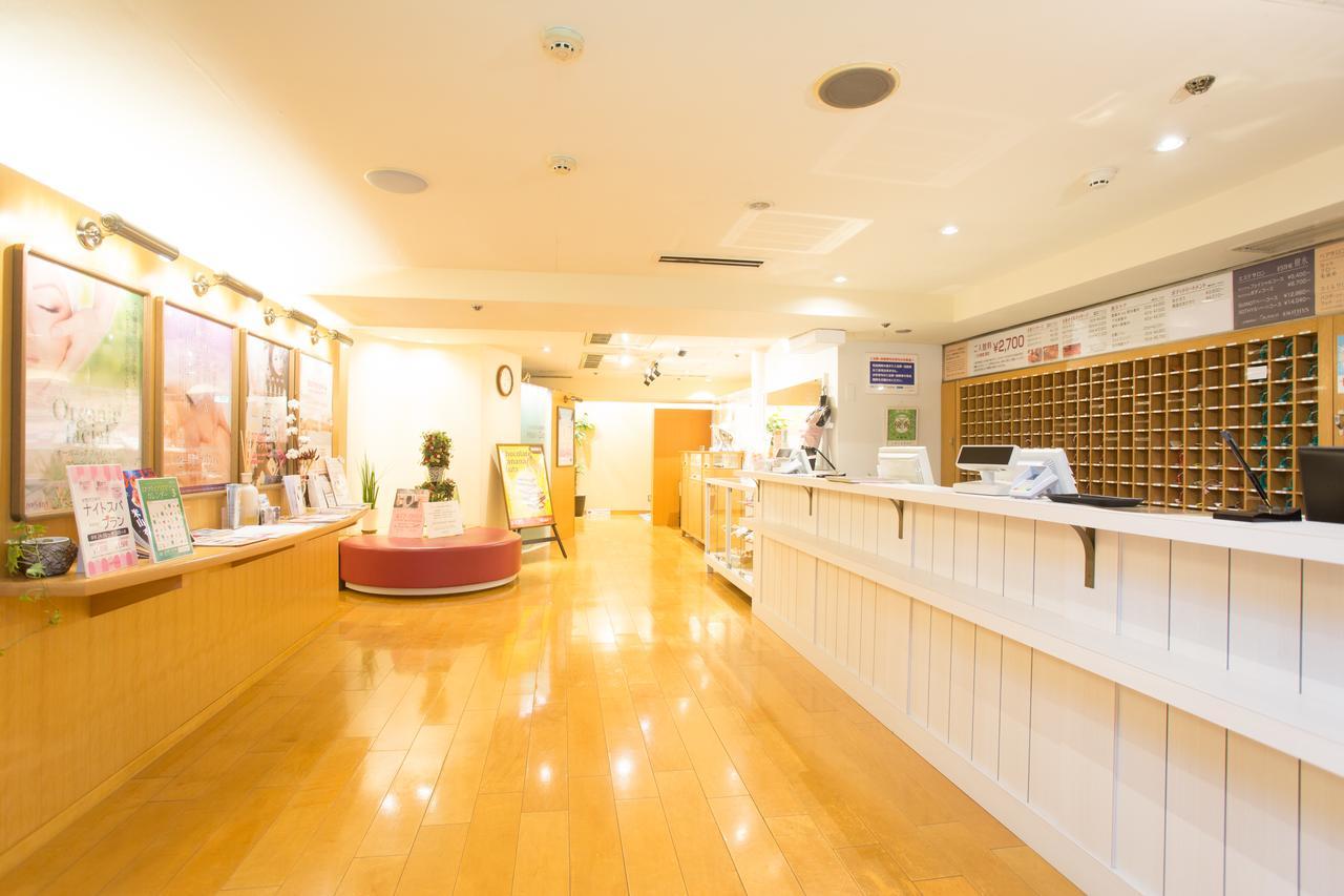 New Japan Lady'S Capsule Hotel Ōsaka Exterior foto